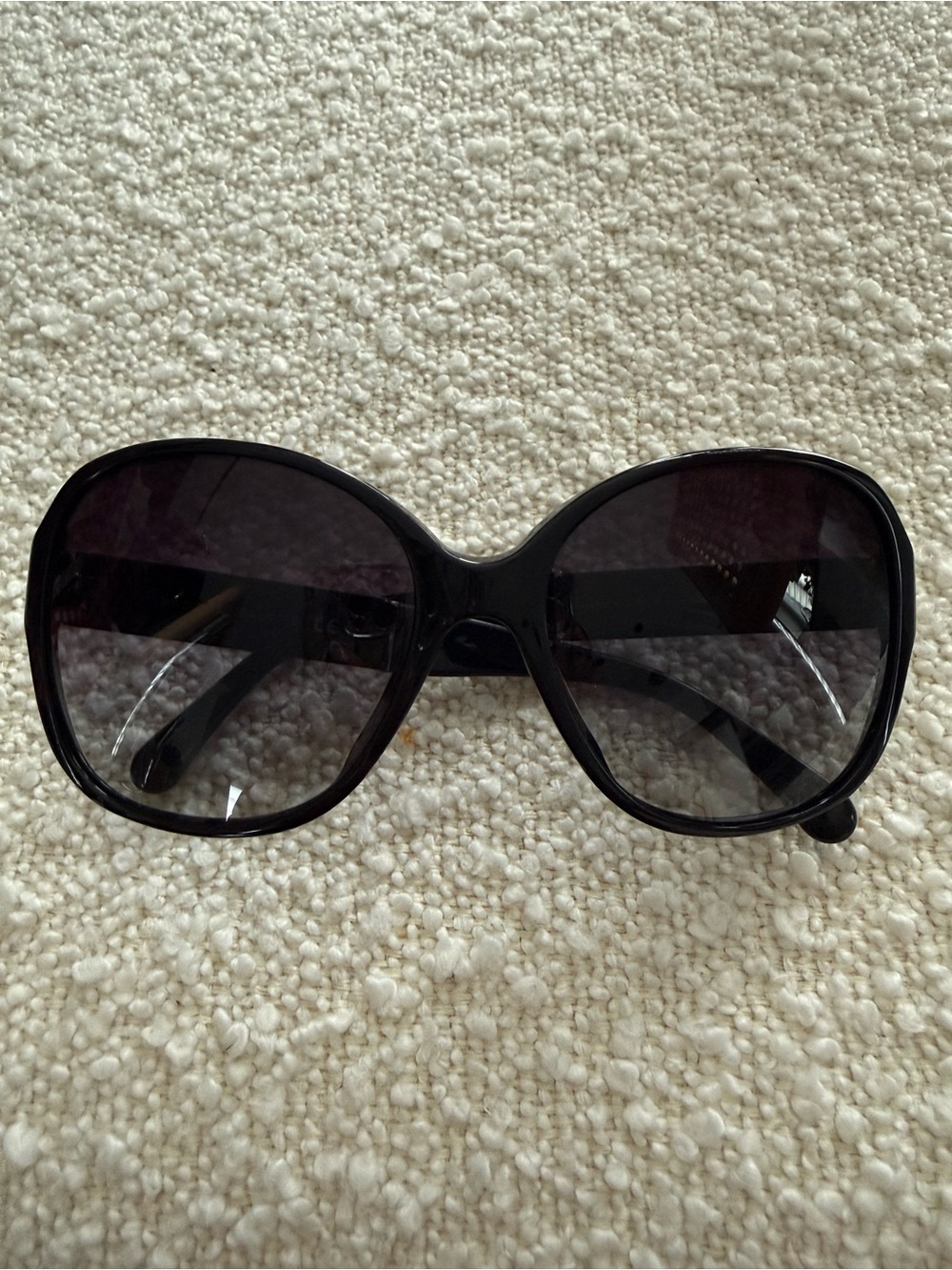 Chanel Sunglasses Classic Oversized Black Women's *authentic*